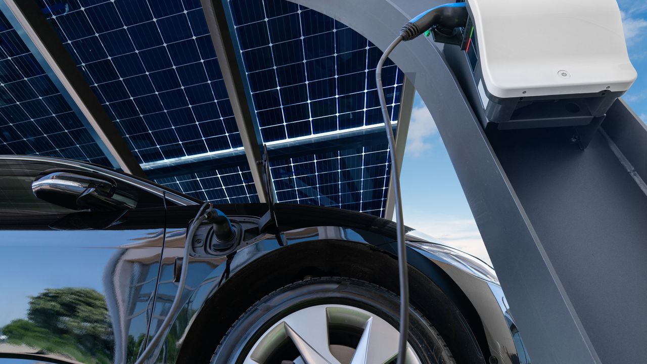 "EV Charging Infrastructure Monitoring: Ensuring Serviceability and Uptime"