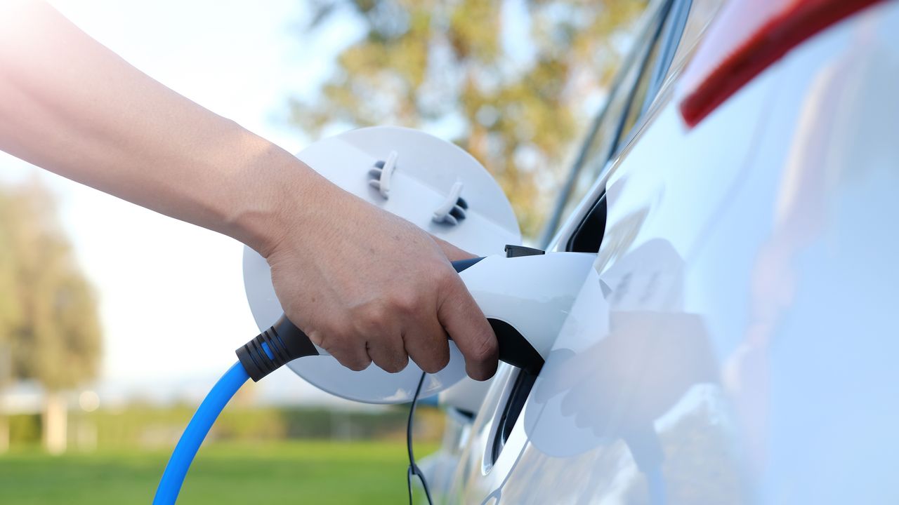 Enhancing EV Charging Efficiency with Monitoring